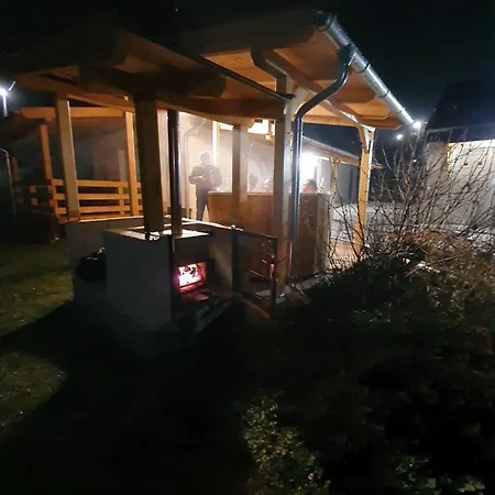 Borkuti Panzio Es Balatonszárszó